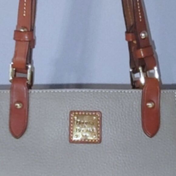 Dooney & Bourke Maxine pebbled leather tote EUC - Picture 2 of 11
